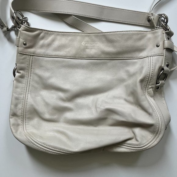 Coach Zoe Hobo Ivory/Pearl Leather Bag With Silver Hardware - F14707 - Picture 2 of 7